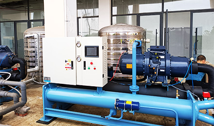 水冷螺桿冷水機(jī)80匹，金銀首飾加工冷卻使用